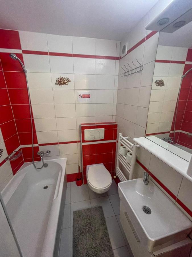 Buzz Apartment Cluj-Napoca Extérieur photo