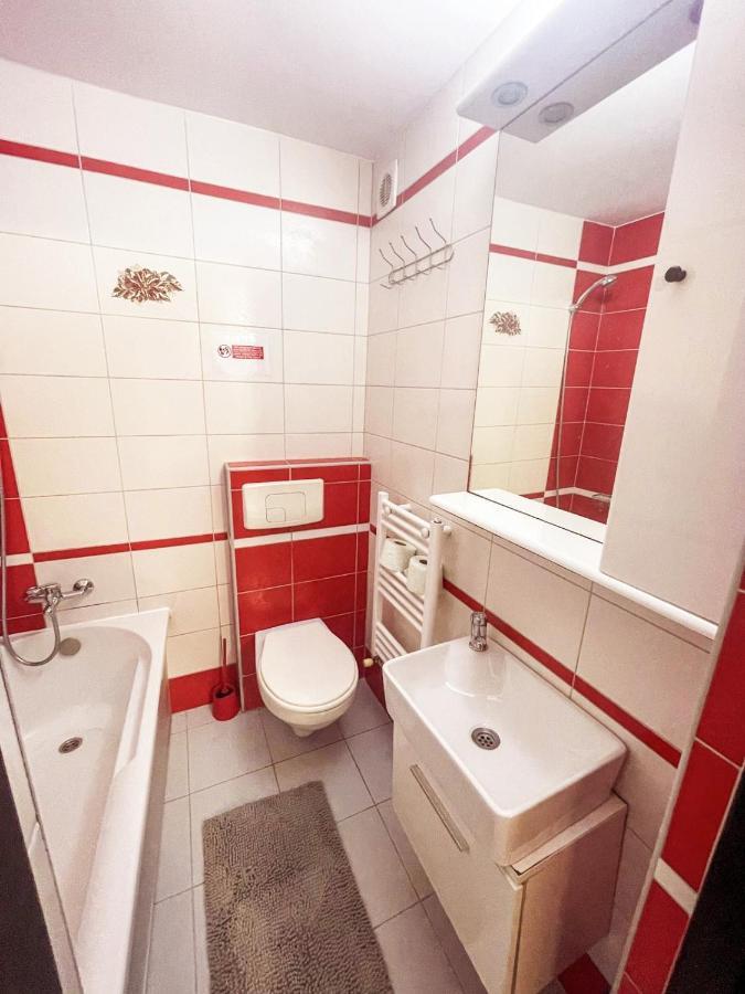 Buzz Apartment Cluj-Napoca Extérieur photo